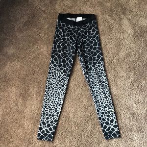Nike Dri Fit Giraffe Print Leggings
